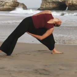 Yoga-on-the-beach-1-773x515