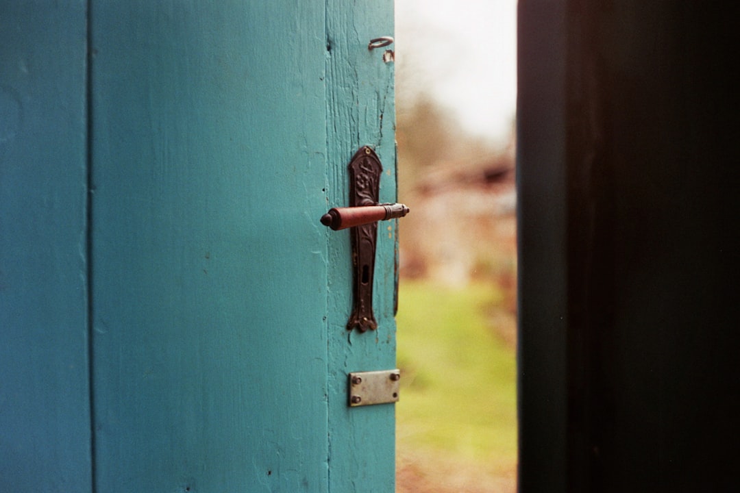 Photo by Jan Tinneberg blue wooden door